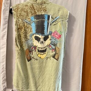 Graphic Sleeveless Button Down Shirt